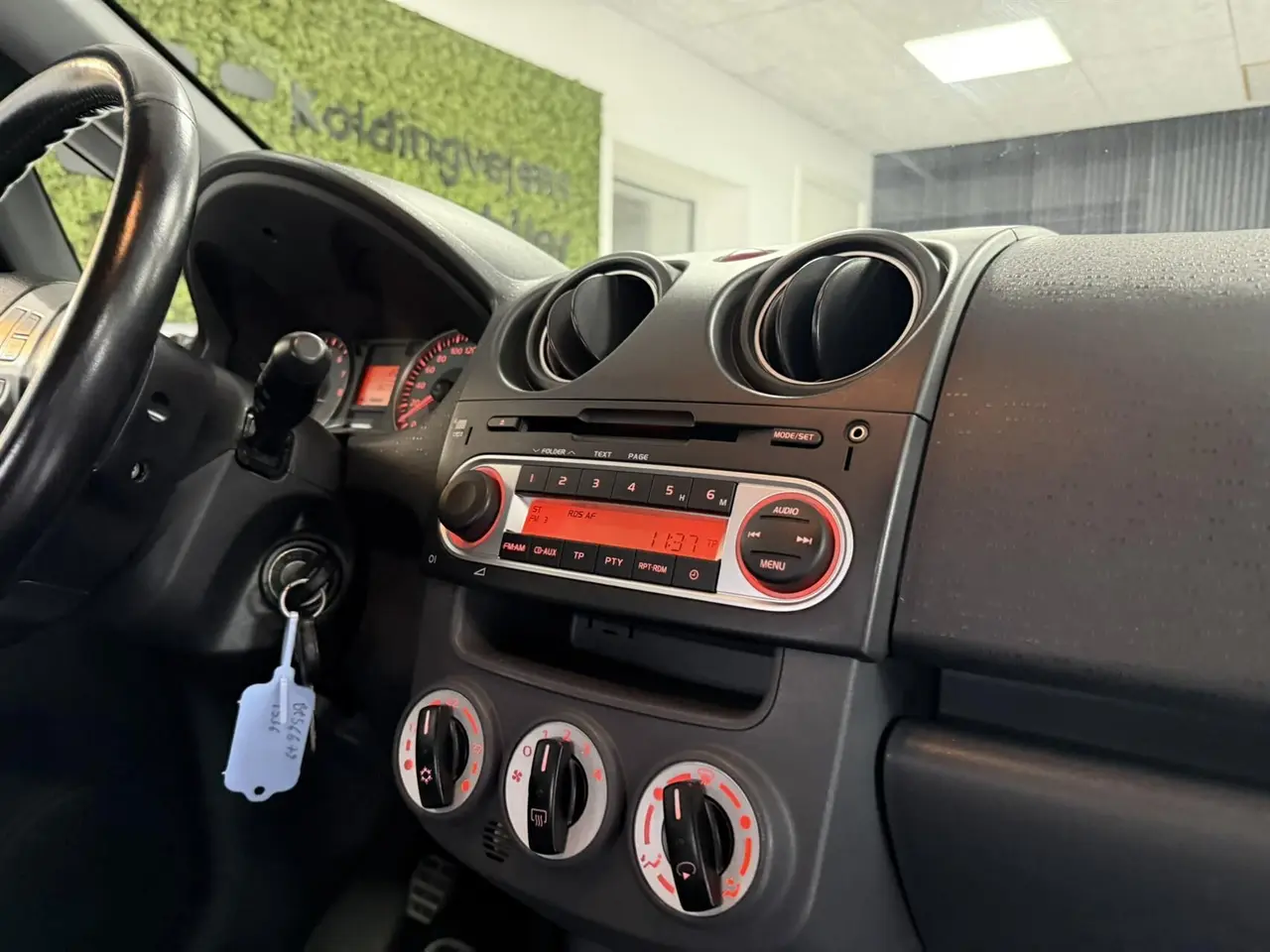 Billede 6 - Mitsubishi Colt 1,3 ClearT Elegance CP 95HK 5d