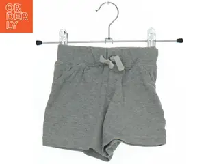 Grå shorts til børn fra Carter’s (str. 86)