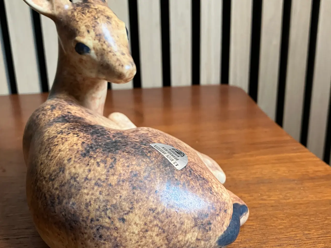 Billede 4 - Michael Andersen figur, liggende rådyr