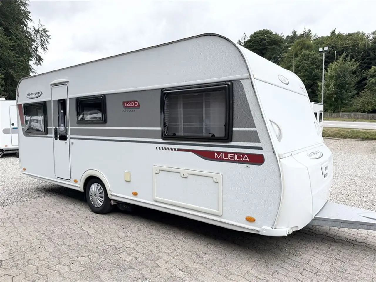 Billede 2 - 2015 - LMC Musica 520 D Franskseng-Gulvtemp.-Mover-Telt