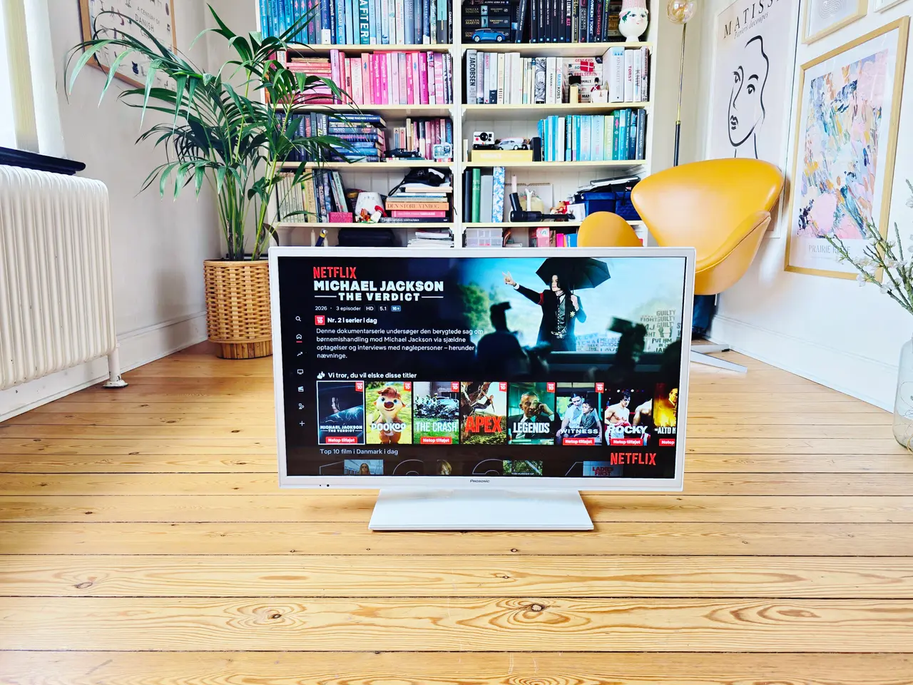 Billede 4 - 32" Smart TV / white