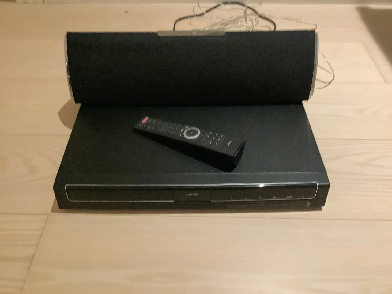 Billede 1 - JAMO surround sound. NY pris