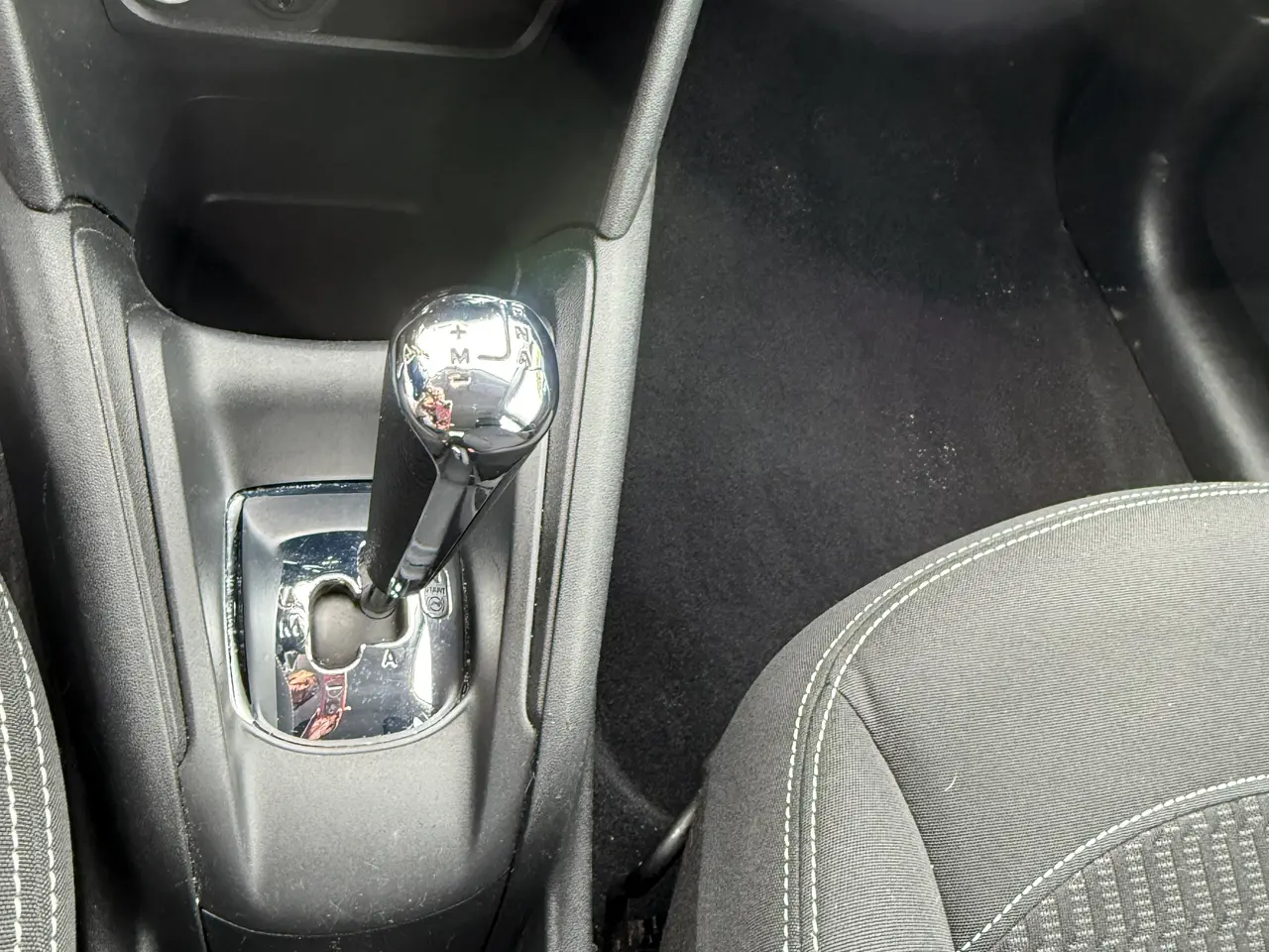 Billede 5 - Peugeot 208 med automatgear