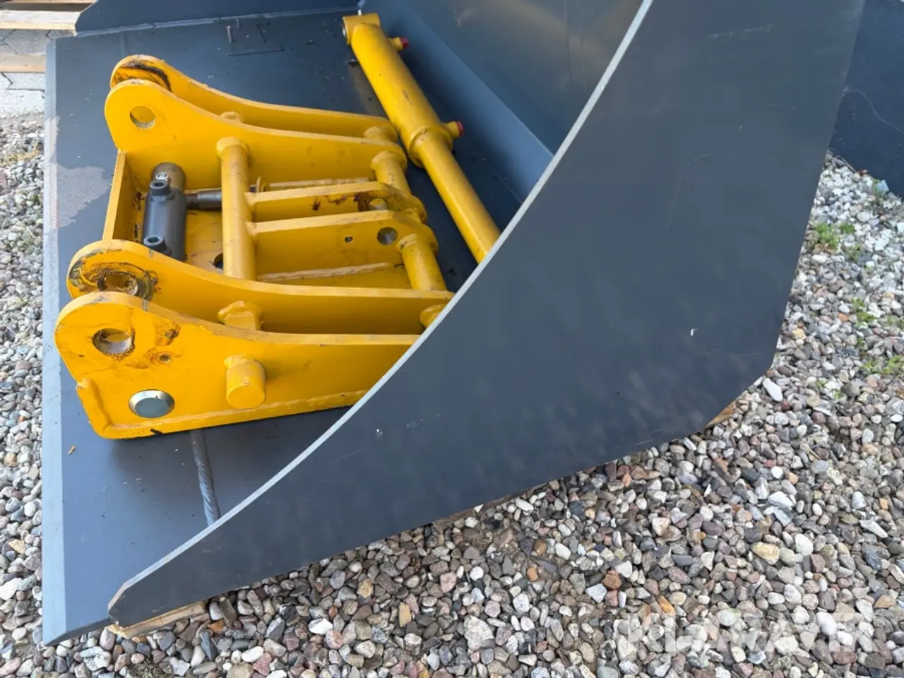 Billede 9 - Skovl og hydraulisk skifte