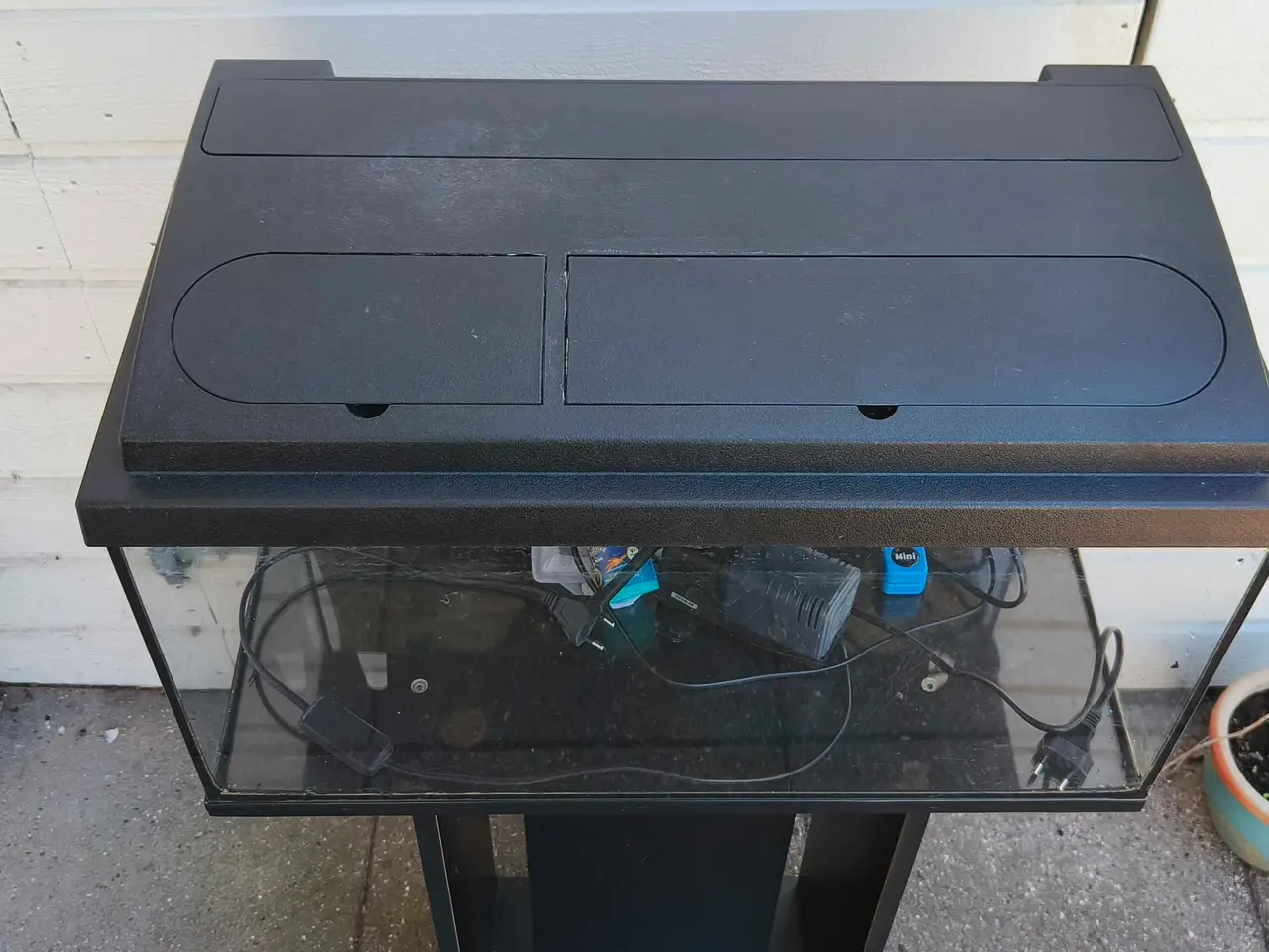 Billede 3 - 54 liters Eheim akvarie med bord