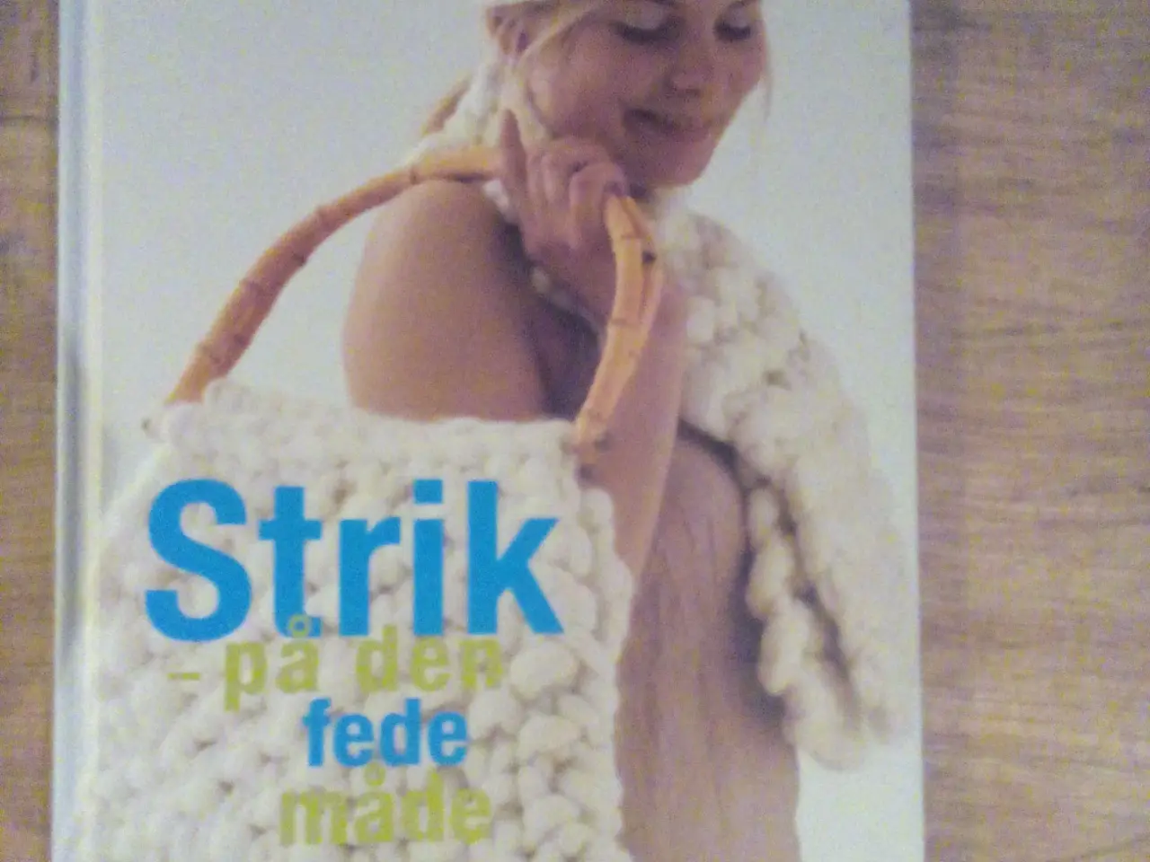 Billede 1 - Strik på den fede måde af Birgitte Breuning
