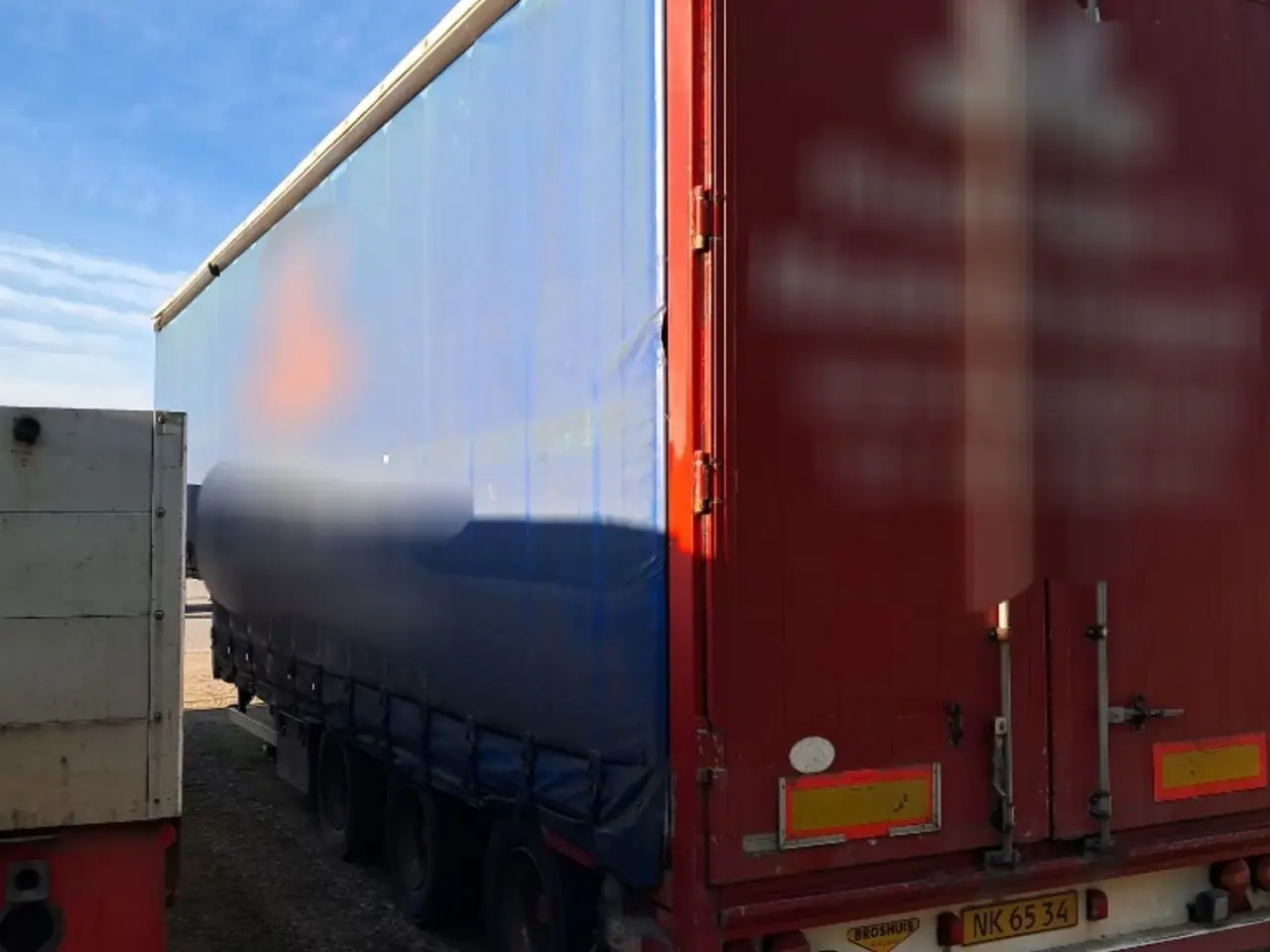 Billede 4 - Broshuis 31N5BC Gardintrailer / sættevogn