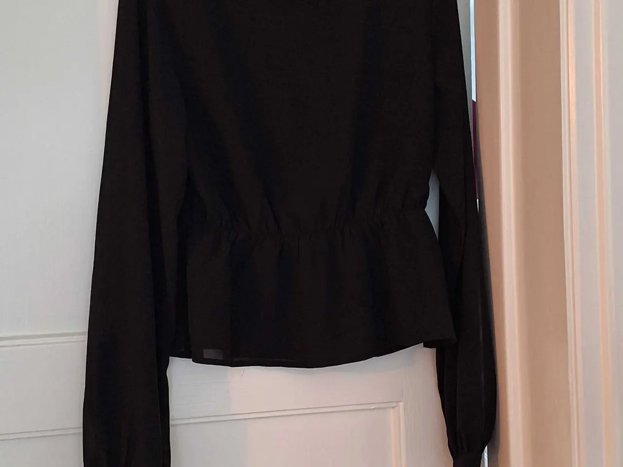 Billede 1 - Chiffon bluse str. 36