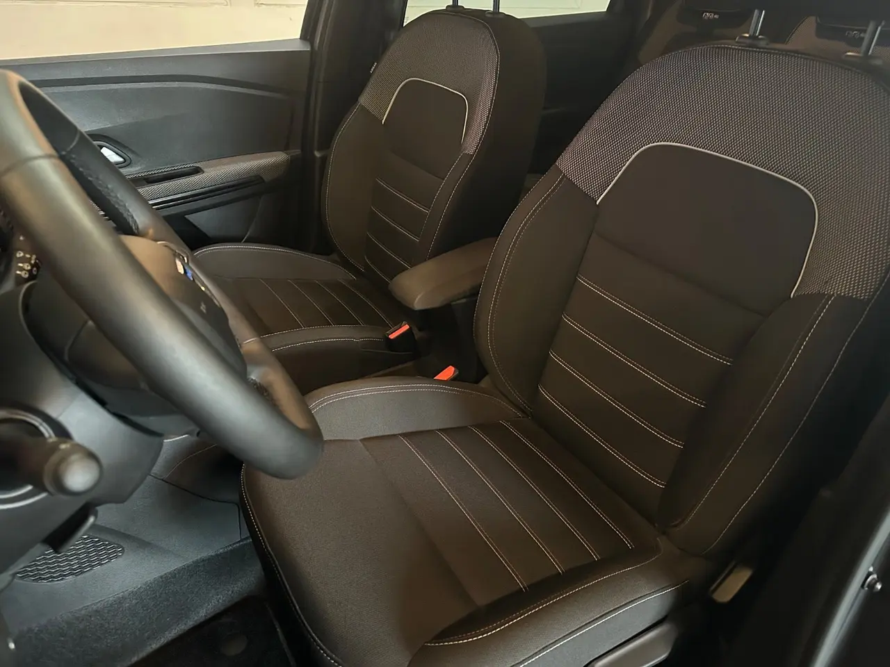 Billede 9 - Dacia Jogger 1,0 TCe 110 Extreme 7prs