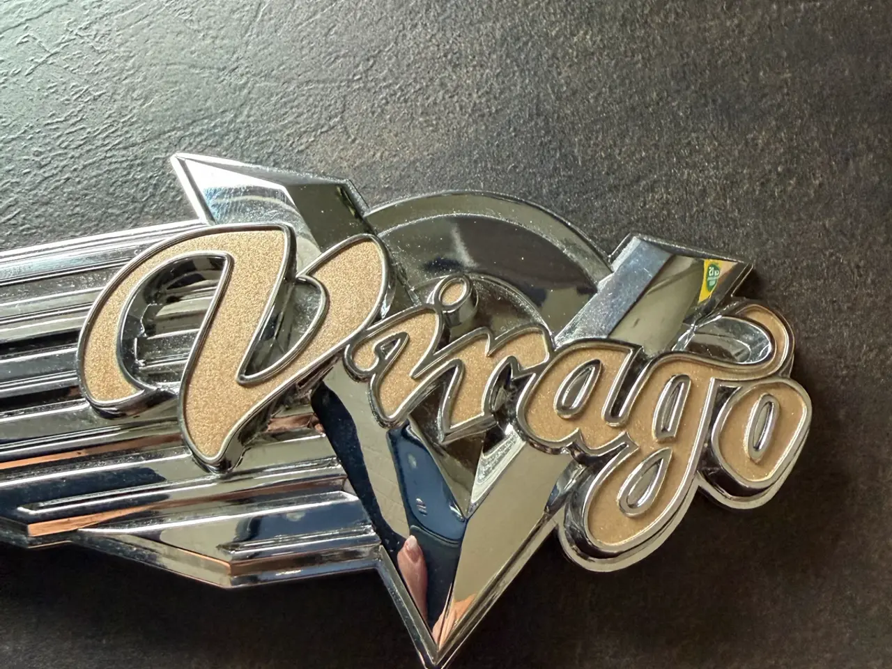 Billede 2 - Originalt Yamaha Virago Tankemblem (Højre side) 
