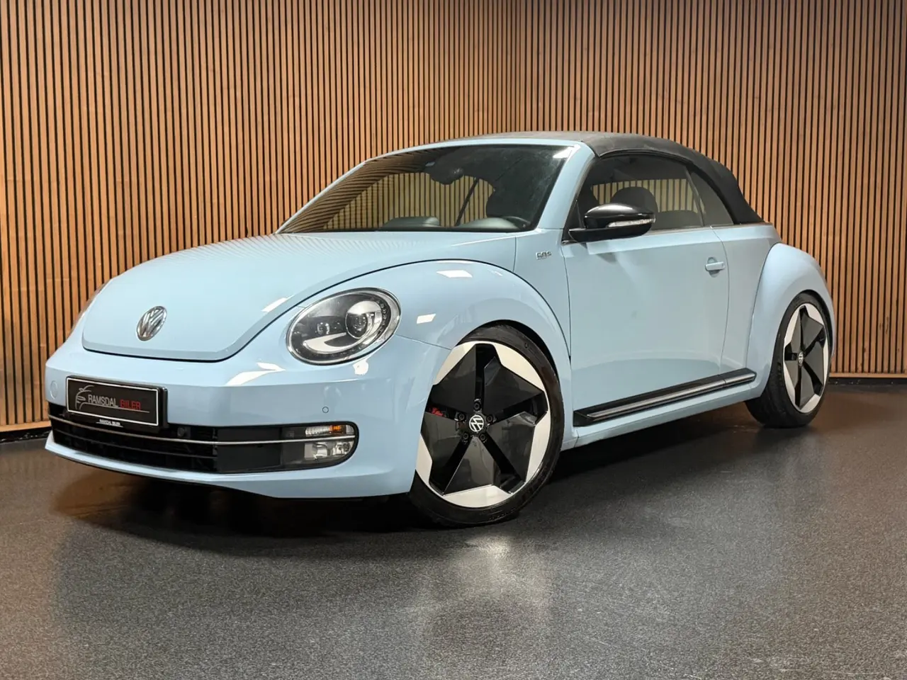 Billede 2 - VW The Beetle 2,0 TDi 140 Design Cabriolet