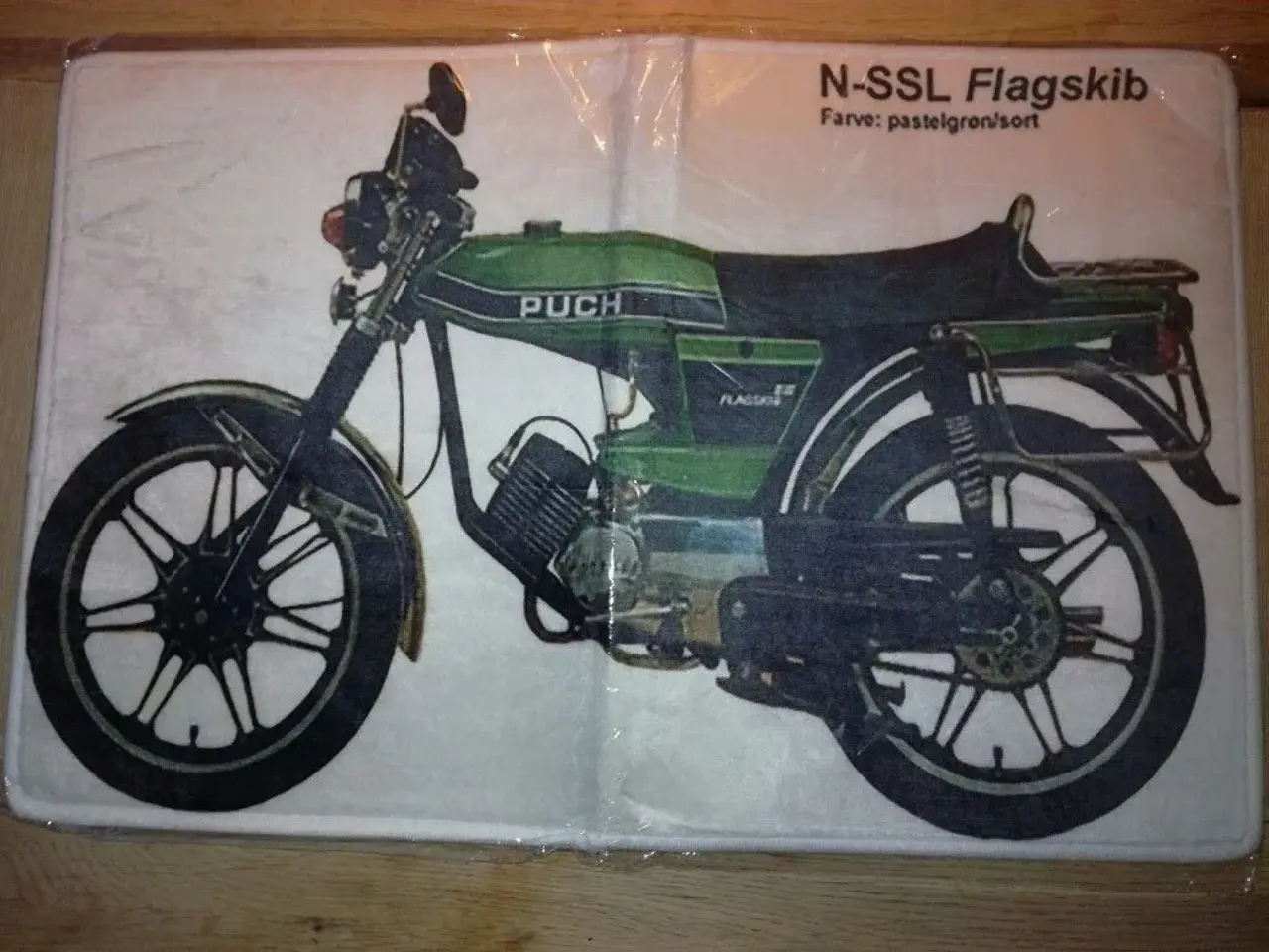 Billede 17 - Puch pung taske 200kr halsklud 200kr forklæde 300k