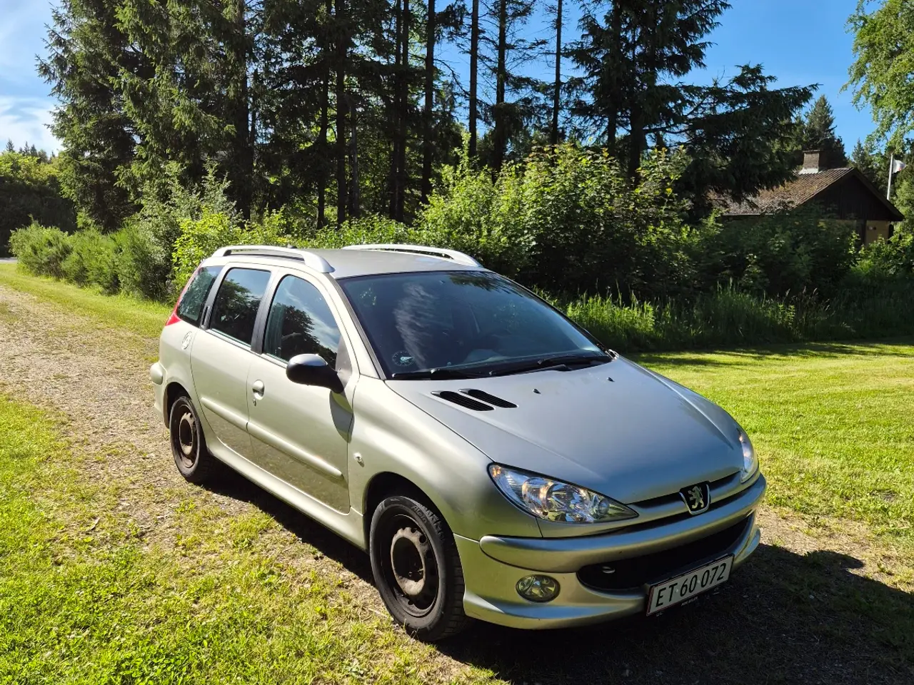 Billede 6 - Fin velholdt peugeot sælges