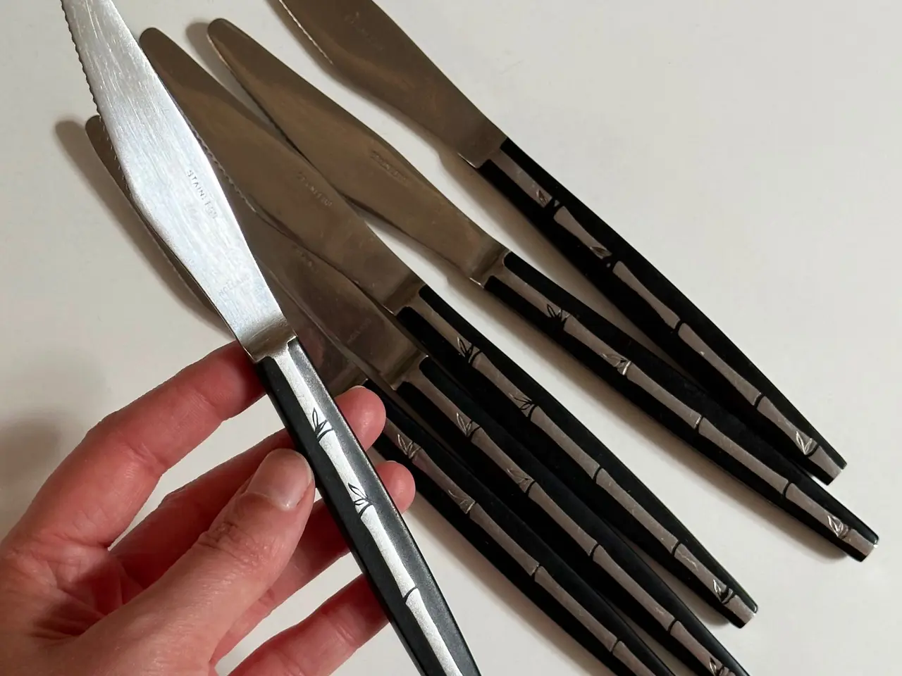 Billede 3 - Knive, stål og bakelit, 6 stk samlet