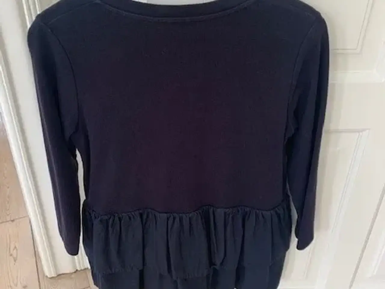 Billede 3 - COS bluse i marineblå
