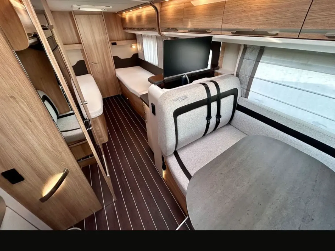 Billede 4 - Købes Autocamper