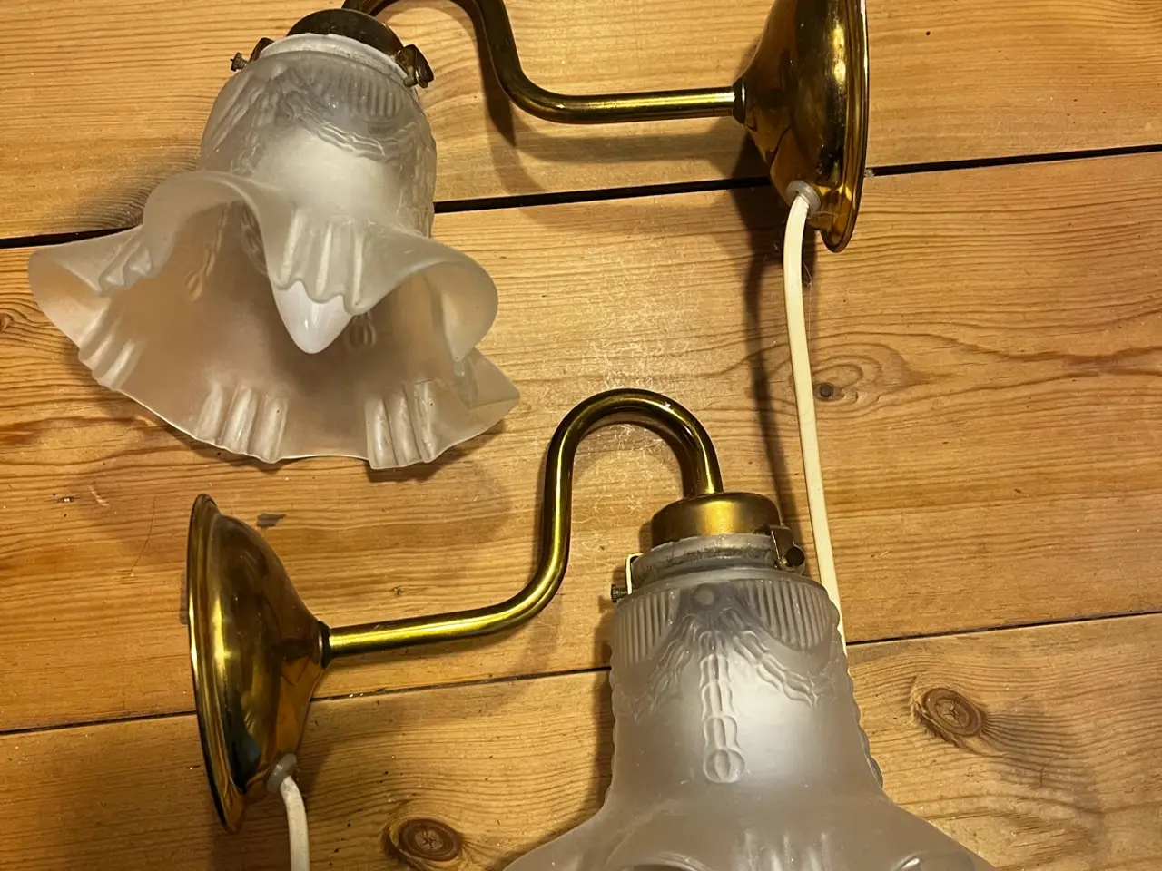 Billede 1 - 4 matchende lamper i messing og  glas 
