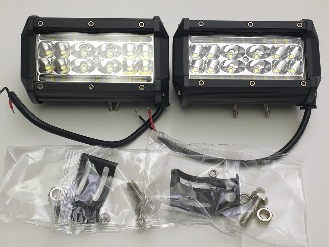 Billede 2 - NY! 2 x 30 LED 9600LM 12-24V 6000K IP67 90W 