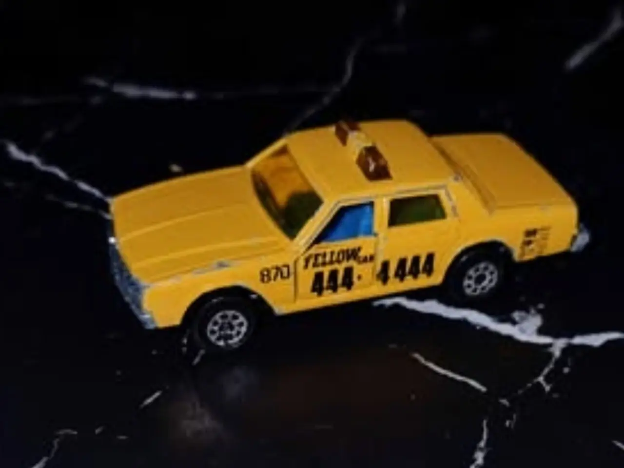Billede 9 - Vintage Majorette Chevrolet Impala gul Taxa