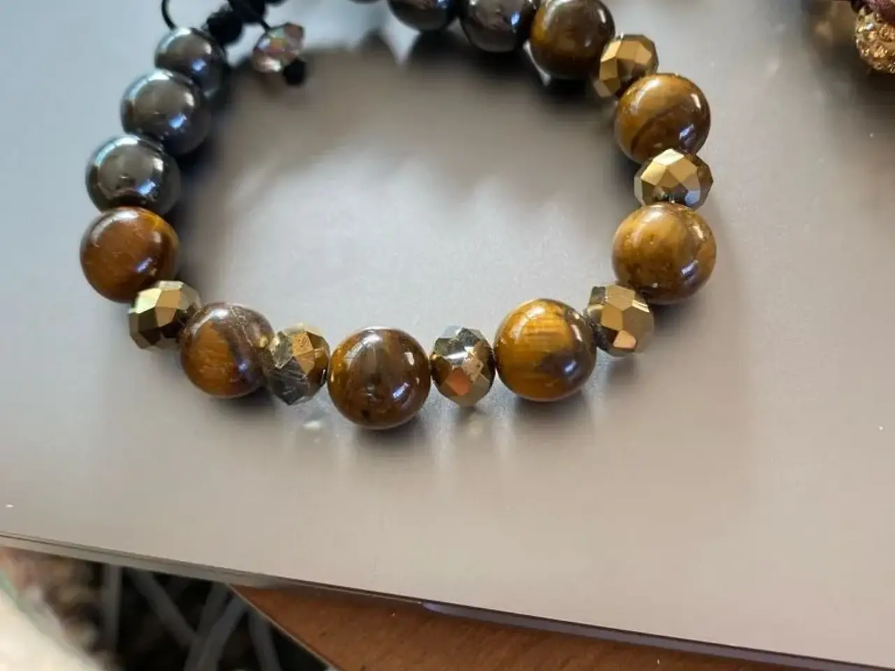 Billede 2 - Nye knyttede armbånd