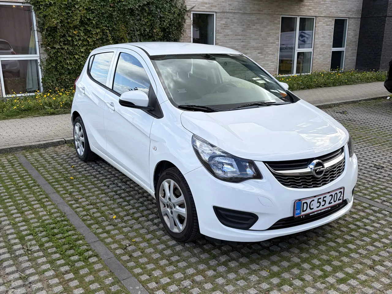 Billede 1 - Salg af Opel Karl fra 2018- NYSYNET