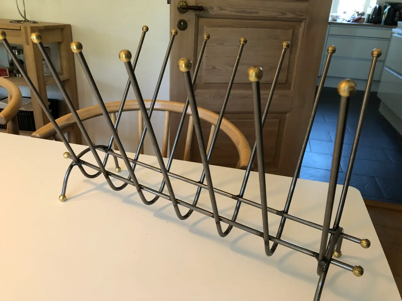 Billede 1 - Avisholder i stål og messing