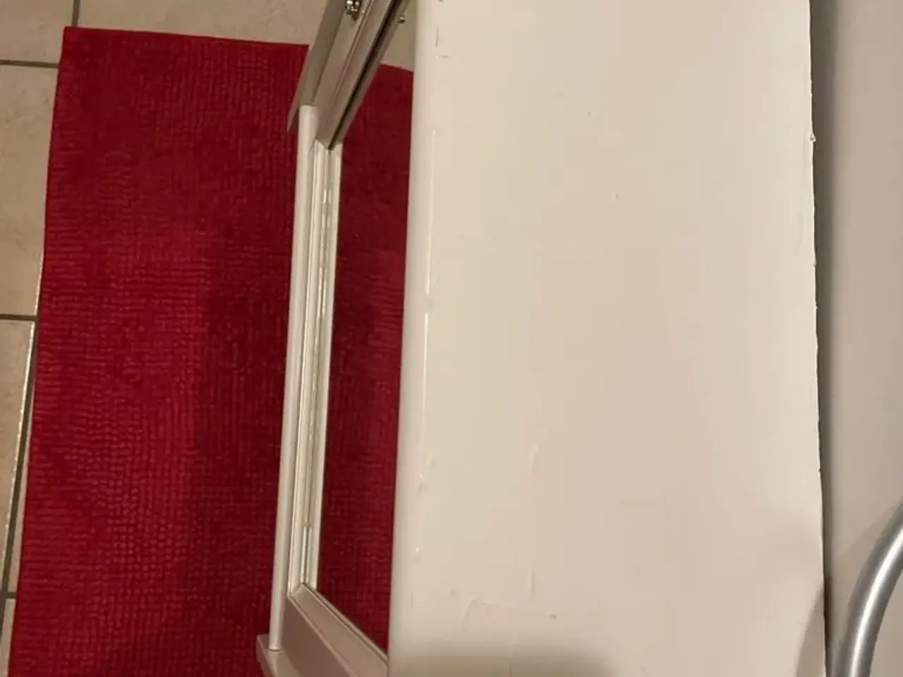 Billede 4 - Ikea skab med spejl