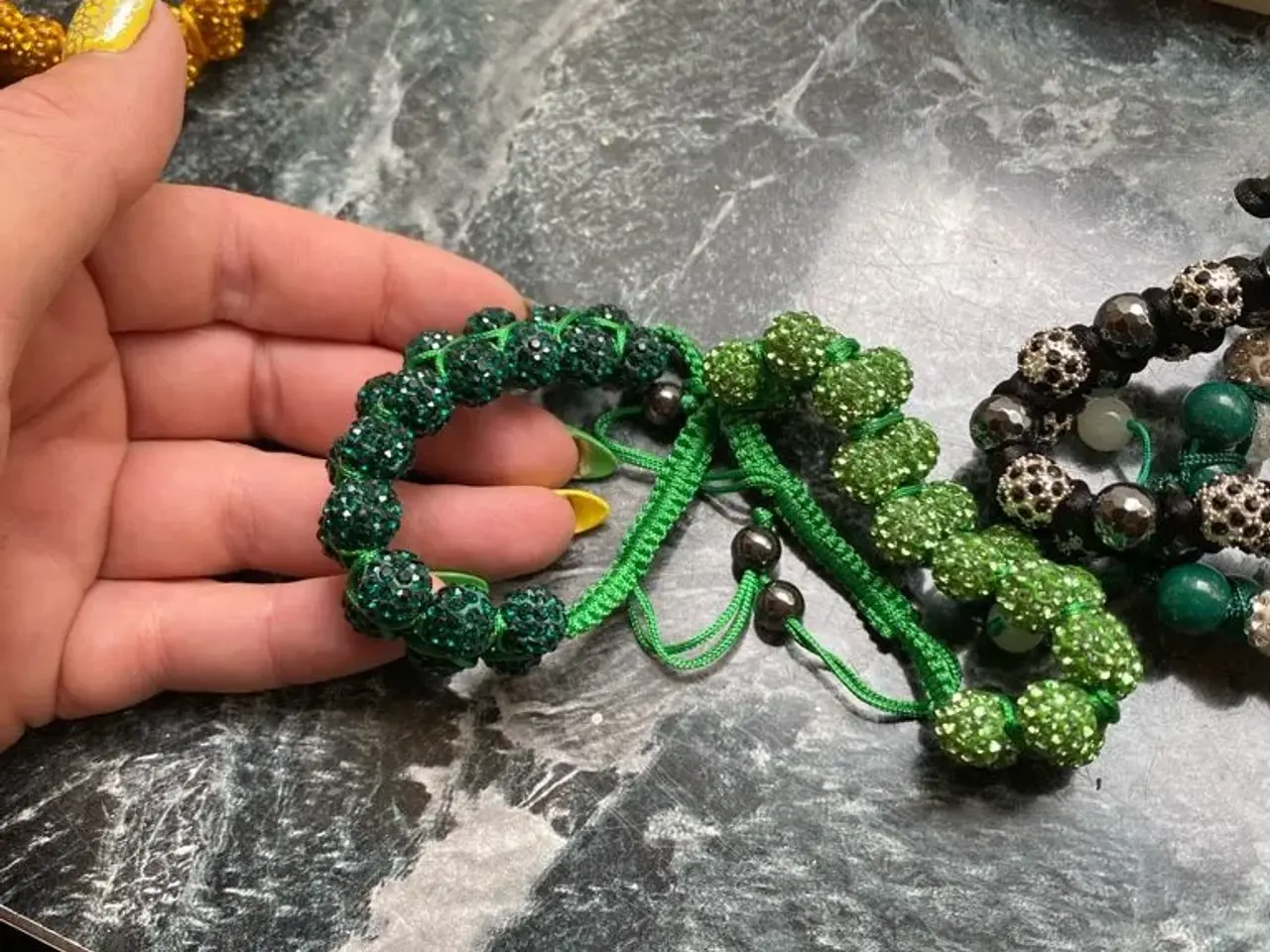 Billede 6 - Nye knyttede armbånd