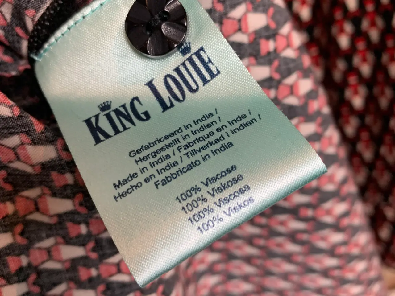 Billede 5 - King Louie Nødeknækker Kjole