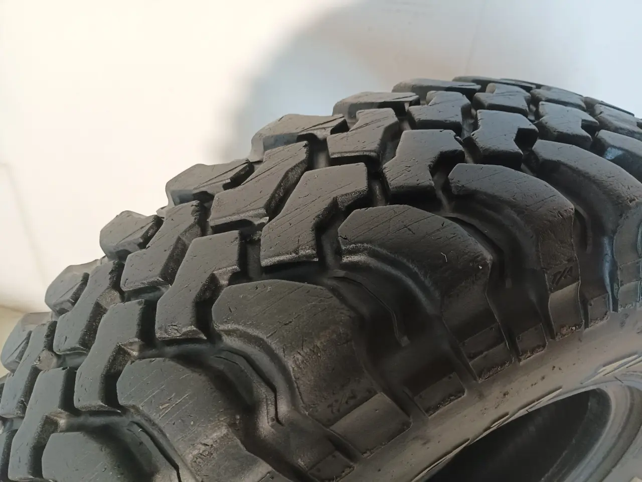 Billede 3 - Terriandæk - 235/85R6 120/116Q BF Goodrich (2stk)