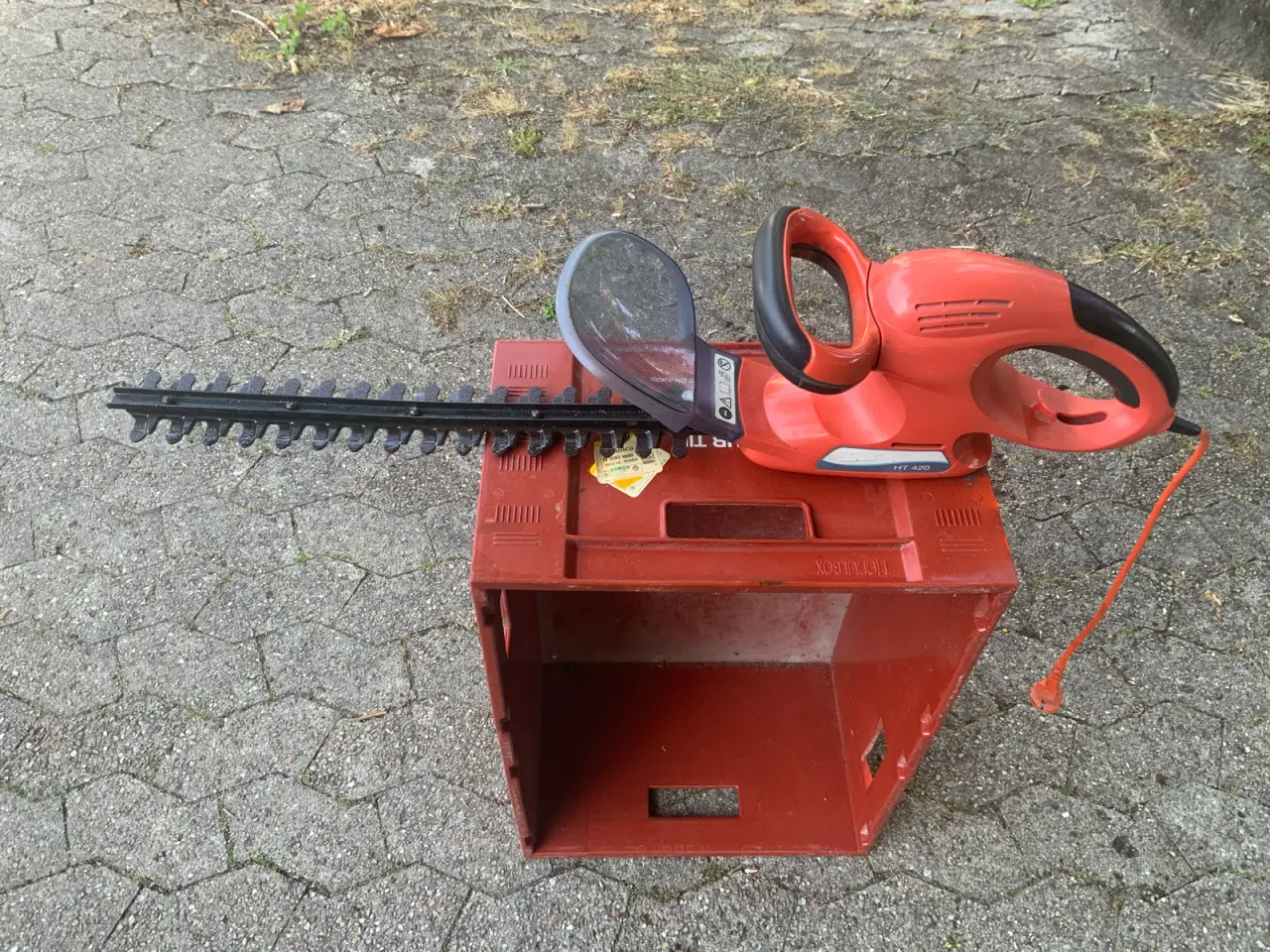 Billede 1 - Husqvarna hækkeklipper