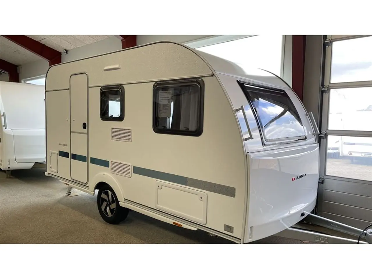 Billede 1 - 2026 - Adria Aviva 400 PS