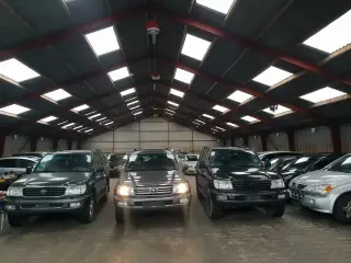 Toyota Land Cruiser købes til Export