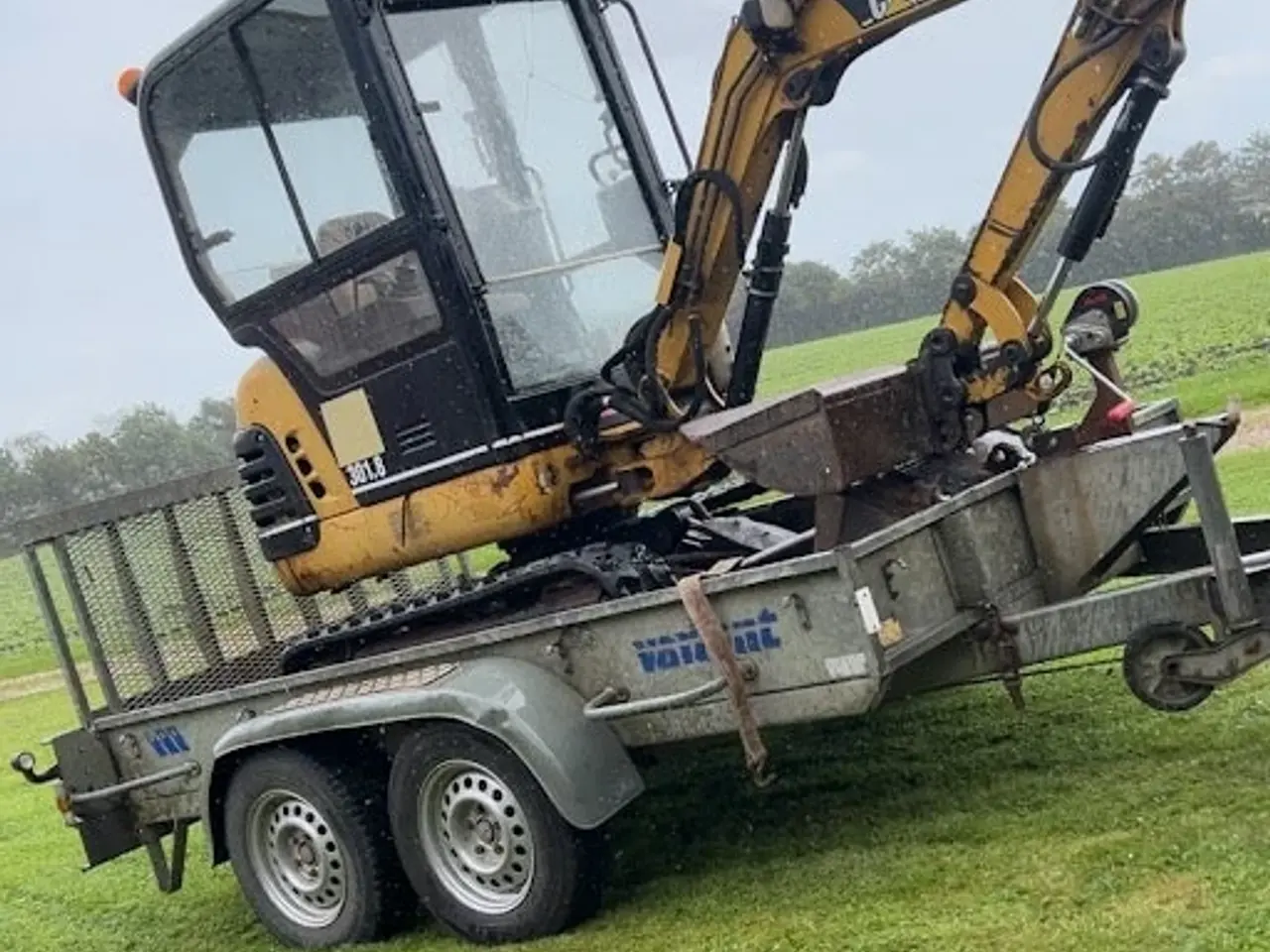 Billede 1 - UDLEJES - Minigraver 1800kg - CAT 301.8
