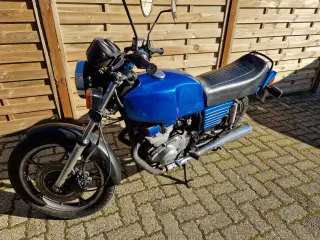 Renoveret GSX 250 Medfølger masse resevdele