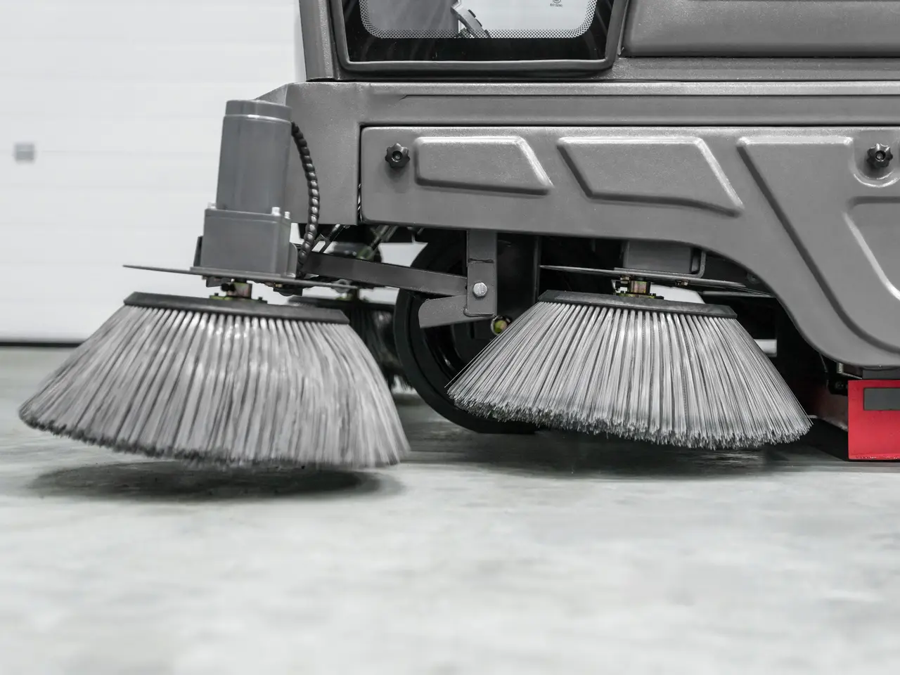 Billede 11 - CleanMaster Xtreme ride-on fejemaskine – 18000 m²/t