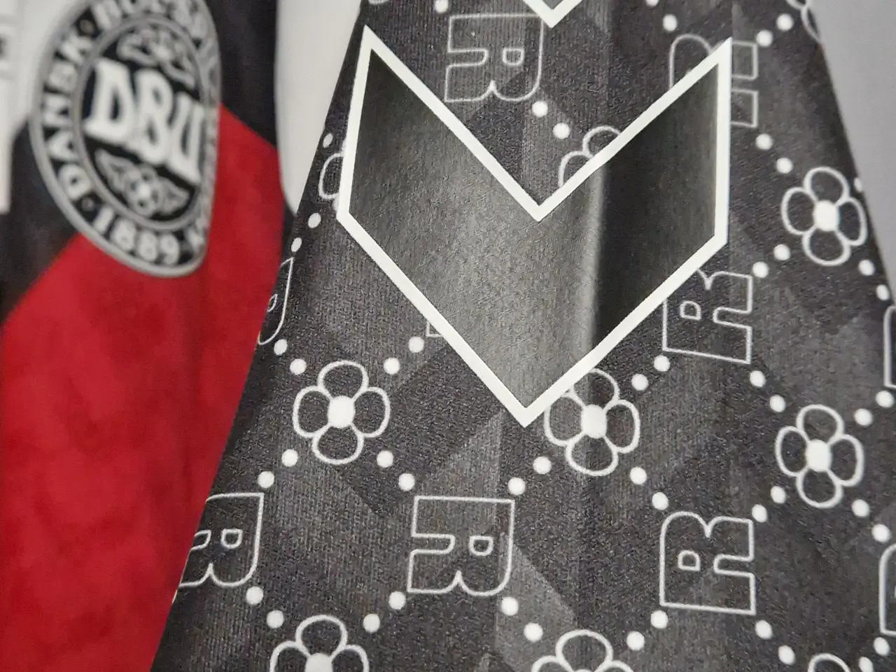 Billede 4 - Rotate/hummel x DBU unisex spillertrøje. Str.: XL