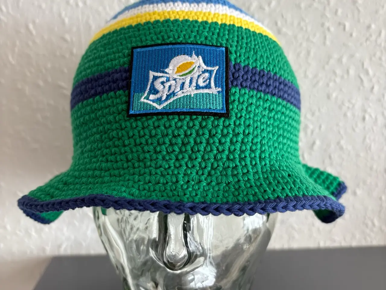 Billede 1 - Hæklet Sprite bøllehat