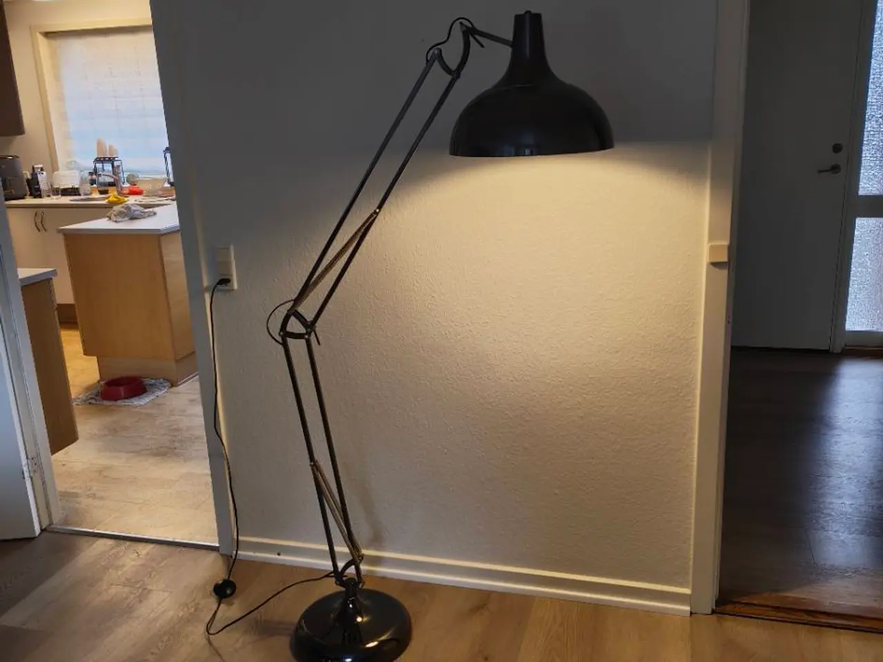 Billede 1 - ILVA Hobby Deluxe gulvlampe – metallic/grå, 180 cm