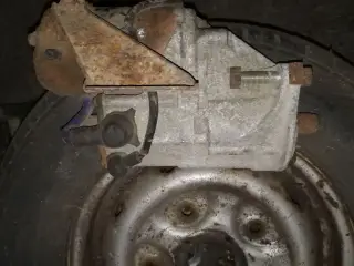Toyota 2,4D starter