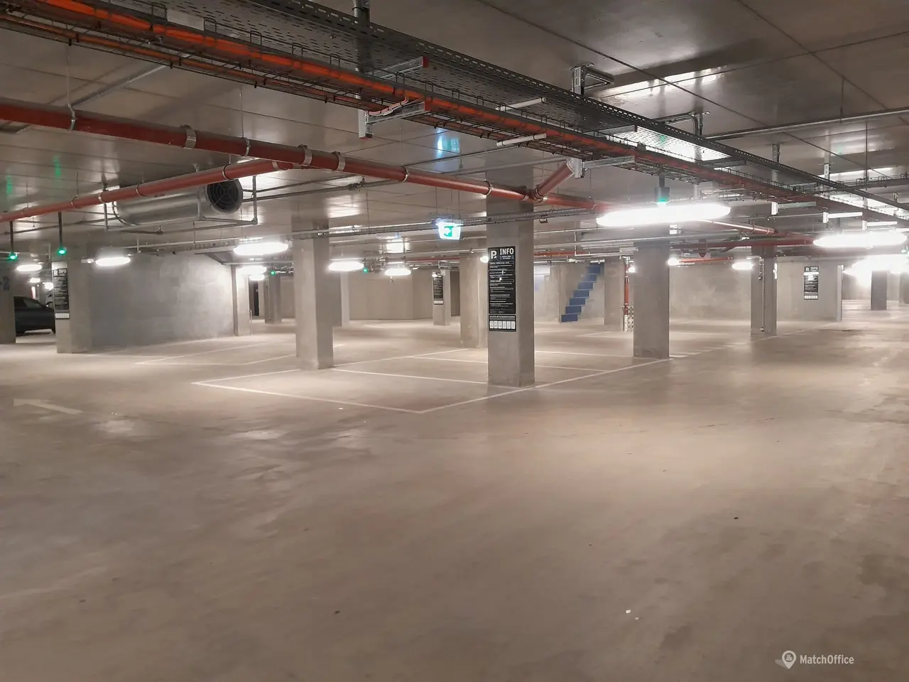 Billede 3 - Parkering til leje i Postbyen i centrum af København.