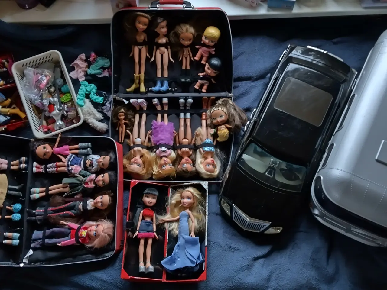 Billede 4 - 26 x Bratz dukker,10 Bratz Heste + tilbehør