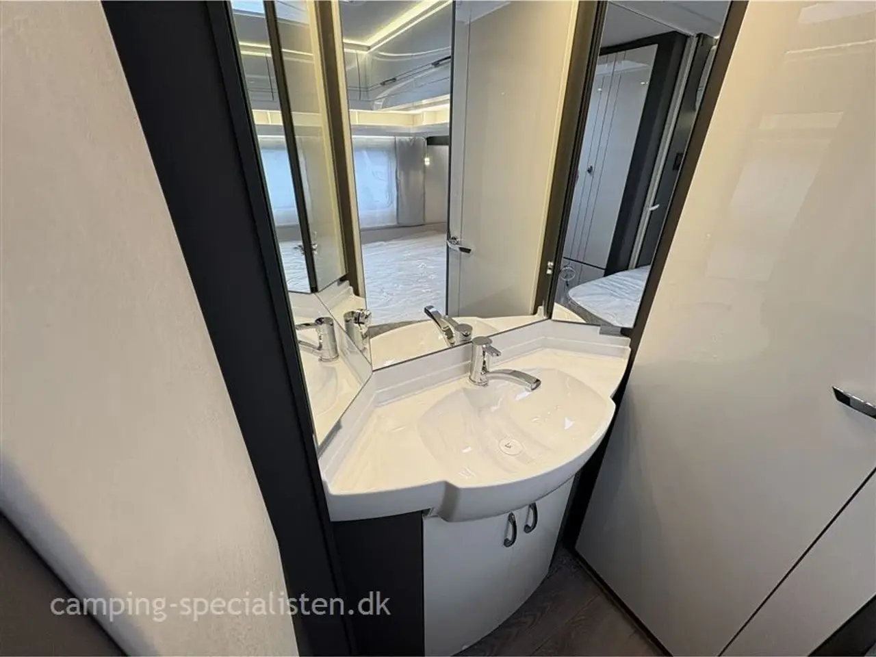 Billede 15 - 2026 - Hobby Excellent 560 CFe Hobby 560 CFe Excellent - alufælge - gulvvarme - se den hos Camping-Specialisten.dk