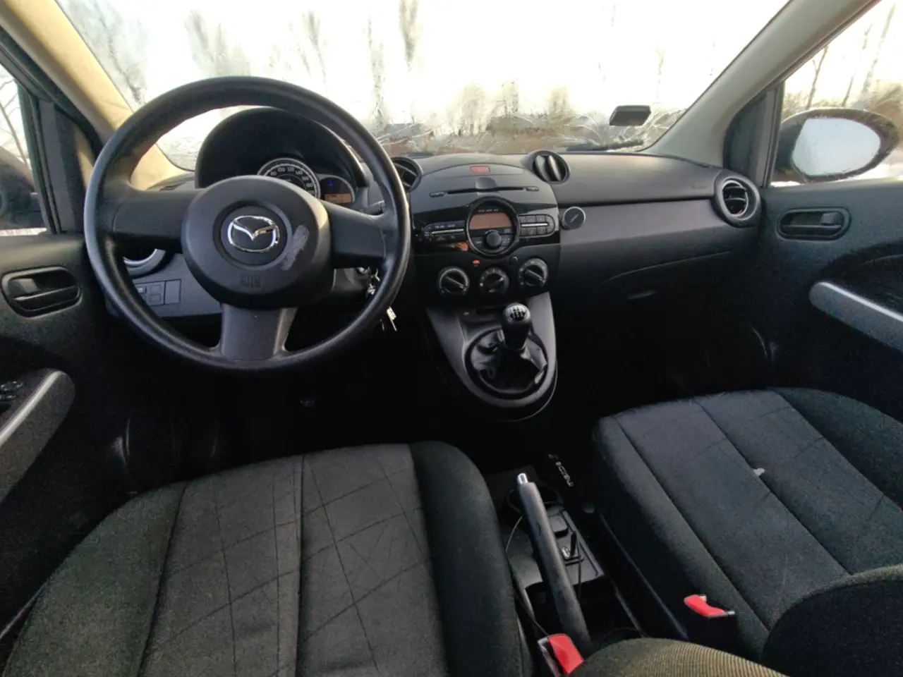Billede 5 - mazda 2 2014 med lavt km 115000km