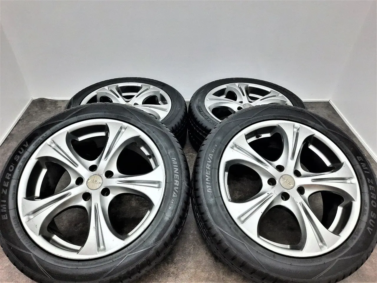 Billede 3 - 5x120 20" ET45 Arcasting Elite Racing sommersæt