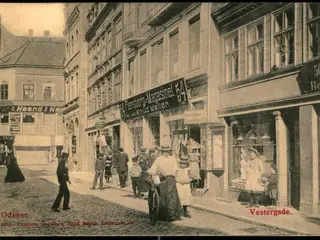 Odense - Vestergade - Postkortbutik Flensborg Margasinet v. Knud Møller - Flensborg Margasinet 3934