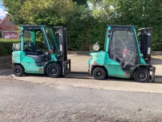 Mitsubitsi2500KG Gastruck med det hele 2015