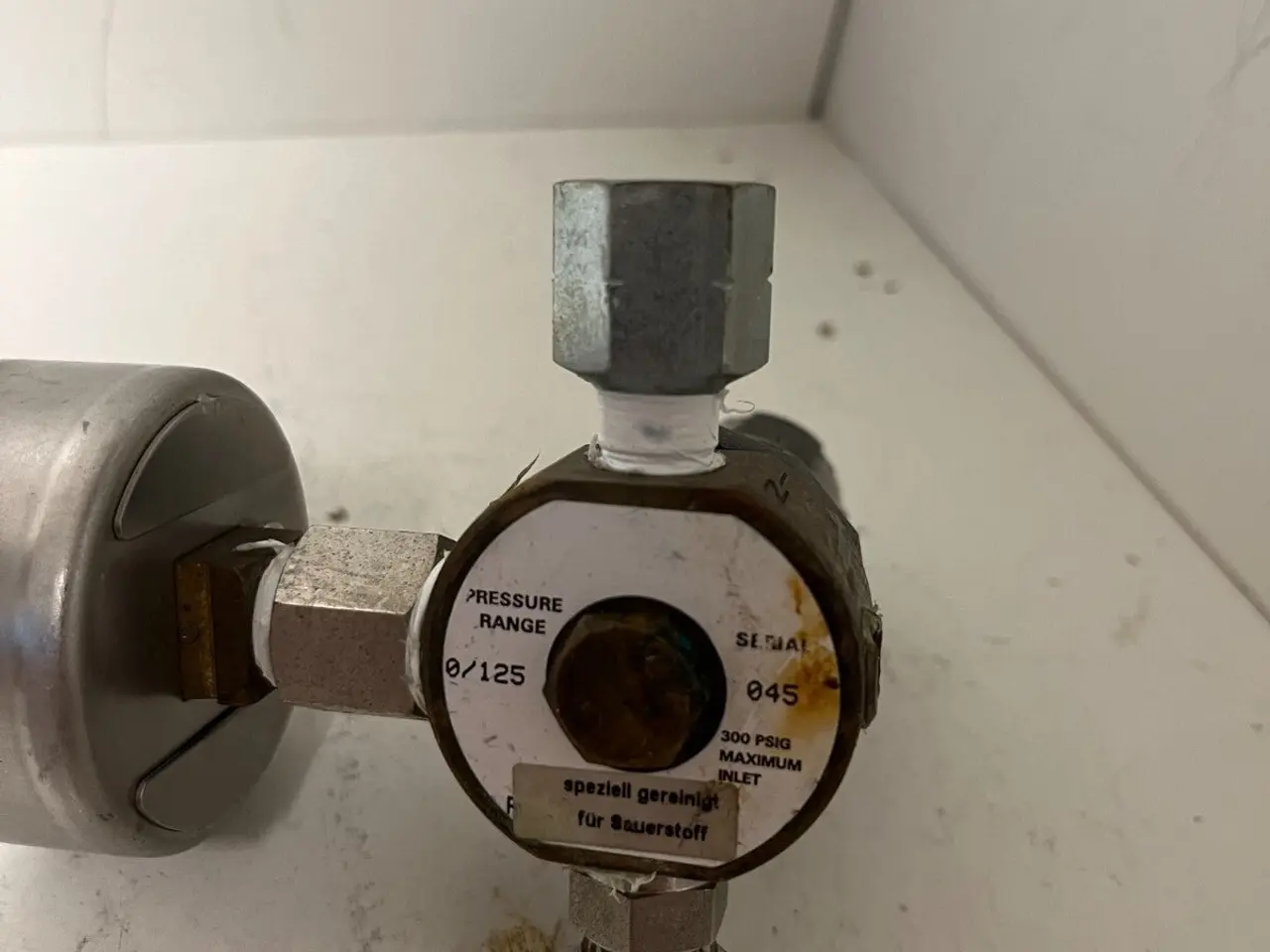 Billede 6 - Oxygen Pressure Regulator 0–10 bar Gauge Inline