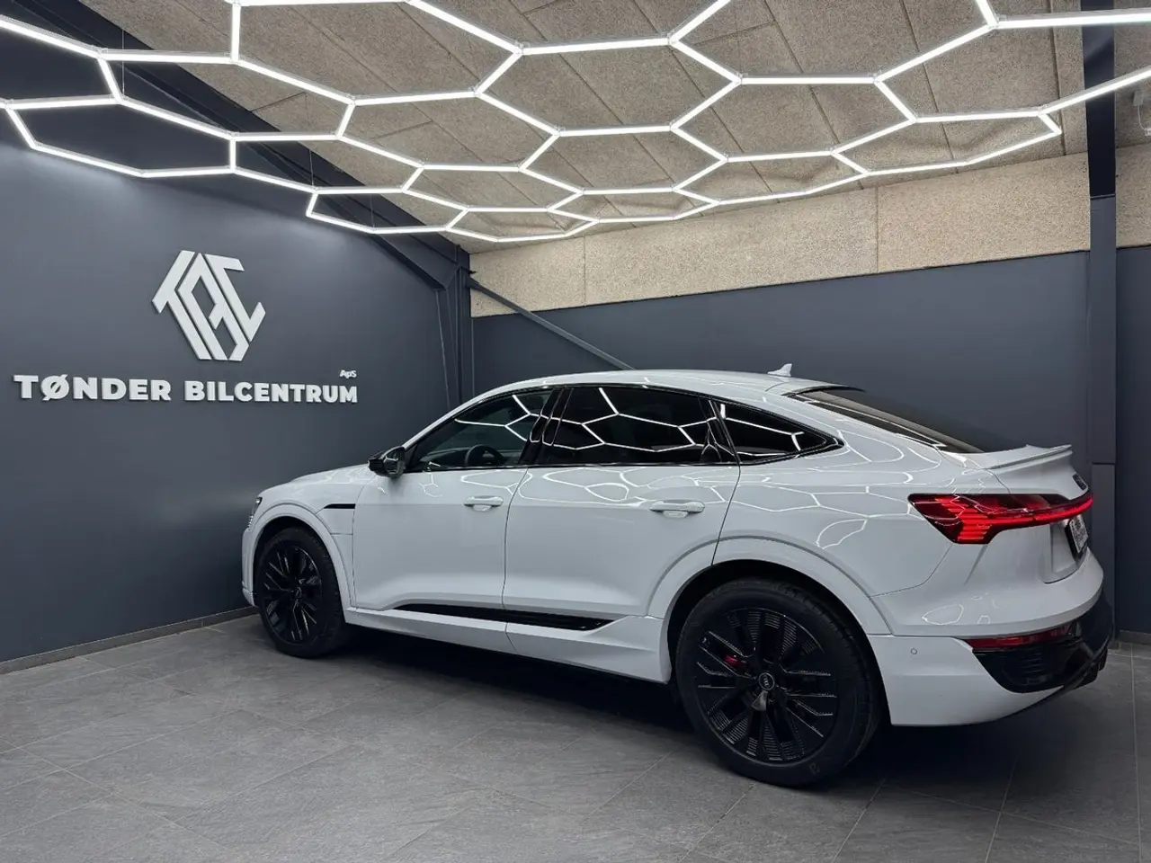 Billede 4 - Audi Q8 e-tron 55 S-line Black Style Sportback quattro