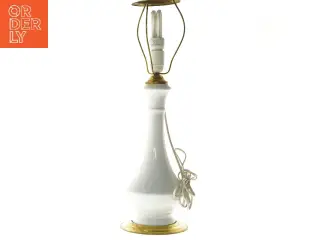 Bordlampe med messing detaljer (str. 61,5 cm)